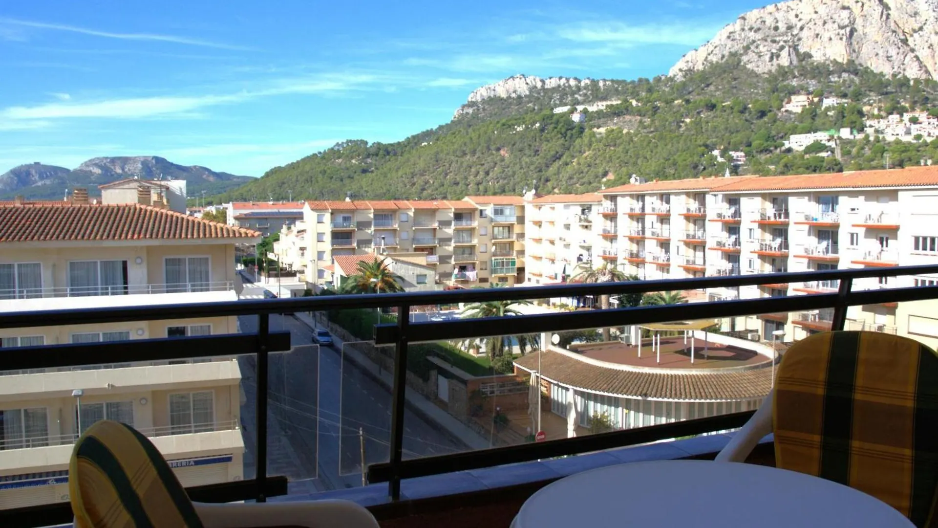 Apartamento Amplio En La Playa Con Piscina Y Aire Acondicionado, Cerca Del Centro Y Supermercado - Es-323-37 L'Estartit