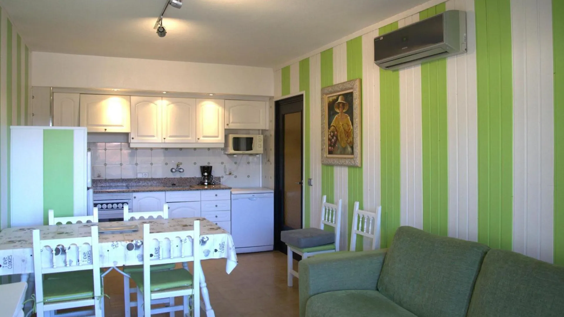 Apartmán Apartamento Amplio En La Playa Con Piscina Y Aire Acondicionado, Cerca Del Centro Y Supermercado - Es-323-37 L'Estartit Španělsko
